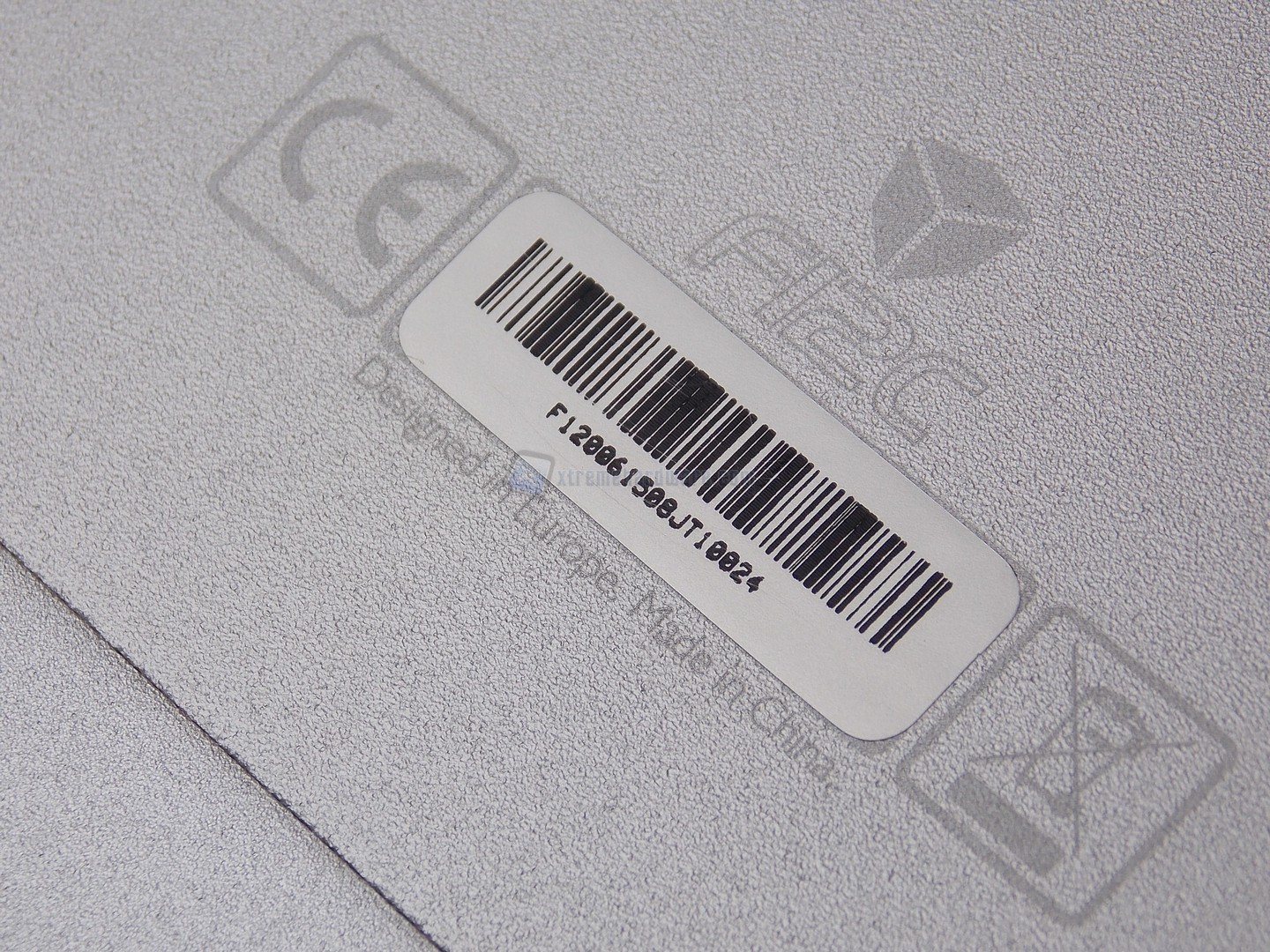 aF12C III00026