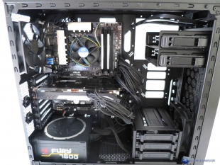 Thermaltake-V31-103